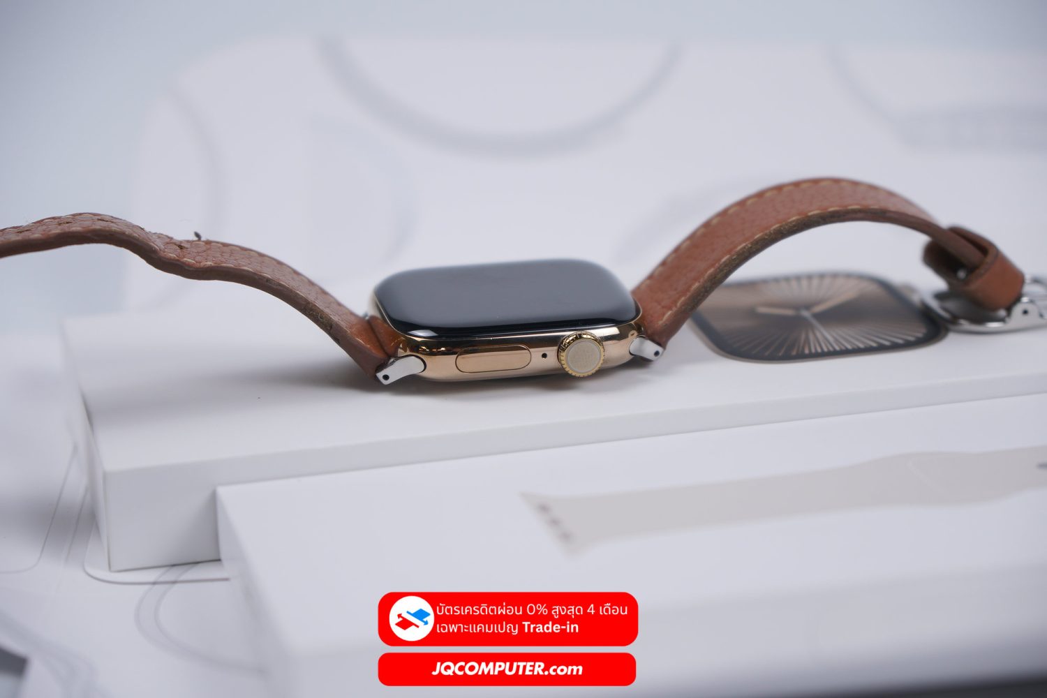 Apple Watch 10 Titanium Cellular (APC+) - Image 3