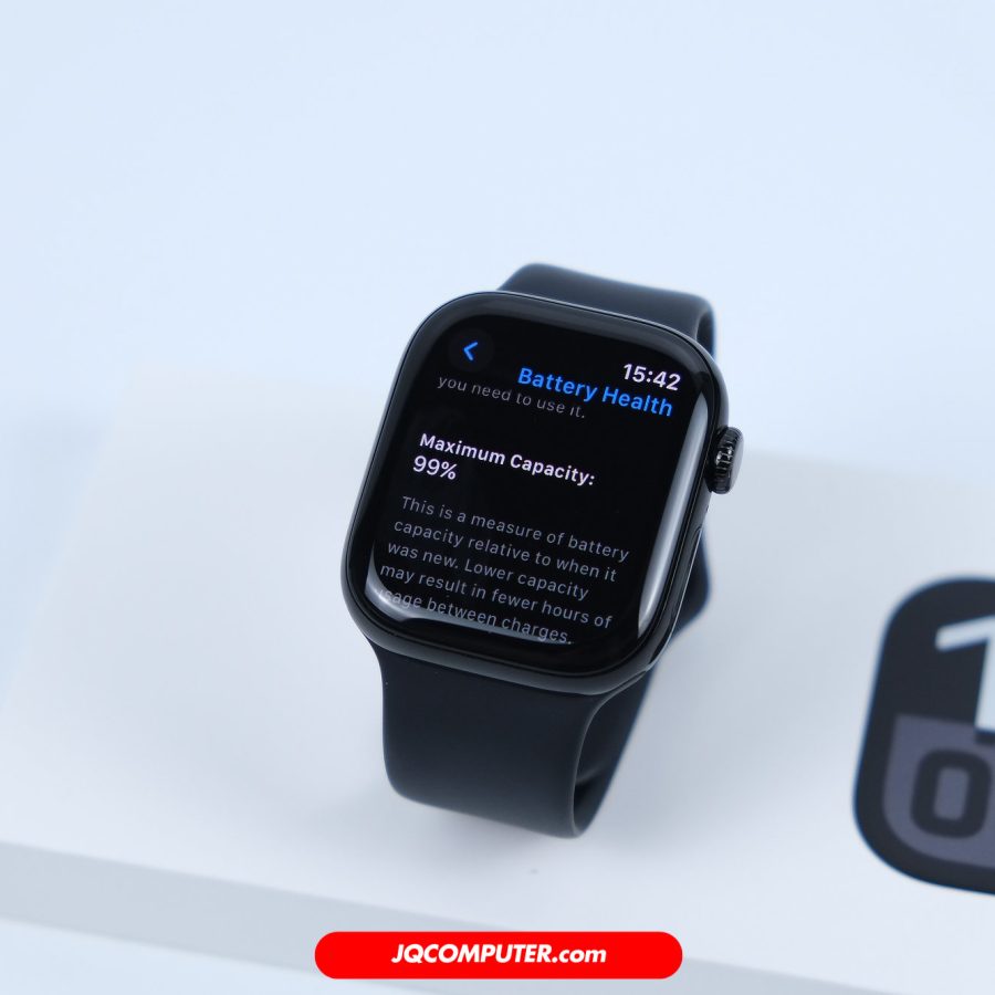Alternative view of Apple Watch 10 GPS