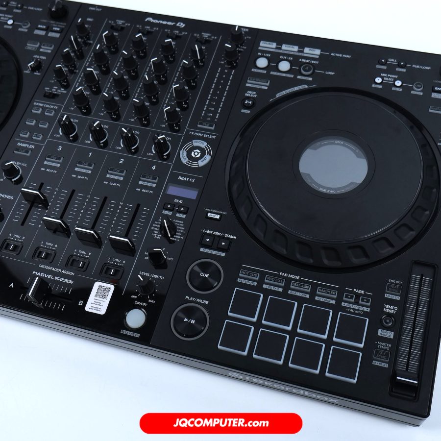 Alternative view of Pioneer DJ DDJ-FLX10