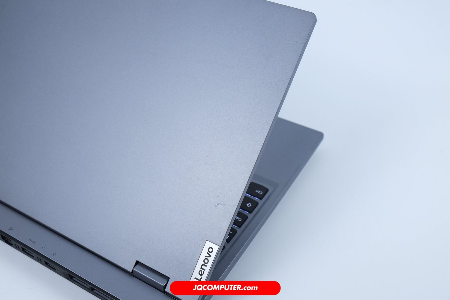 Lenovo LOQ 15ARP9 - Image 7