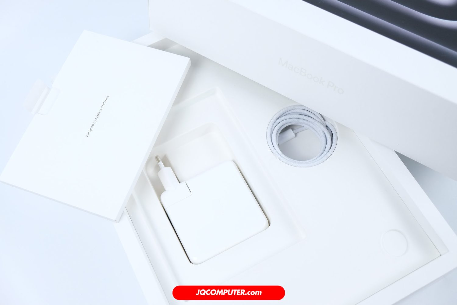MacBook Pro 14 Apple M3 Max - Image 11