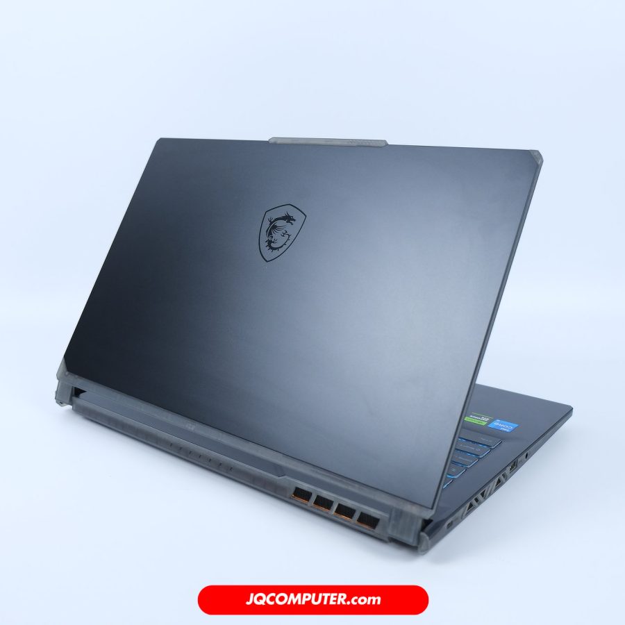 Alternative view of MSI Cyborg 15