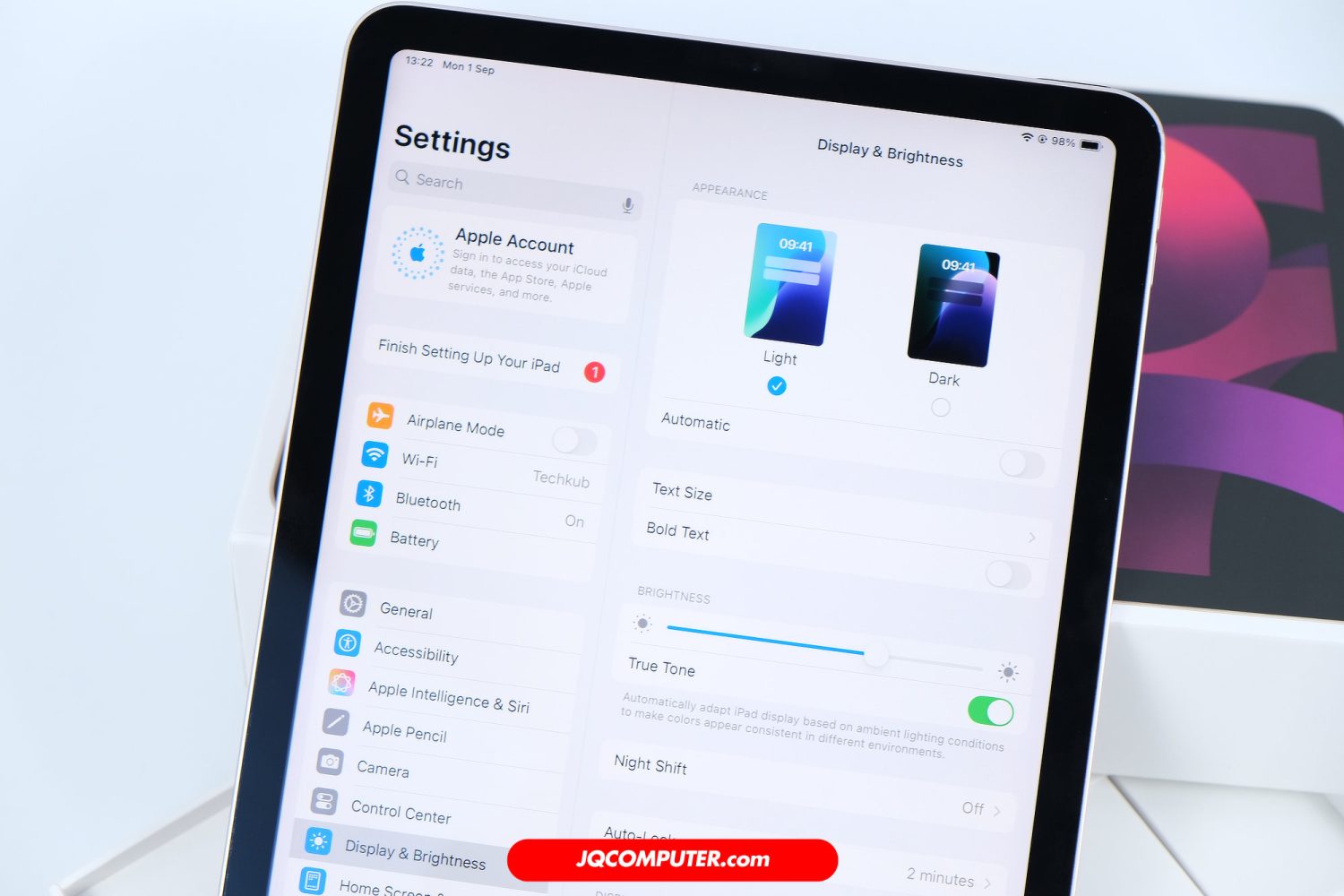 iPad Air 5 WiFi - Image 4