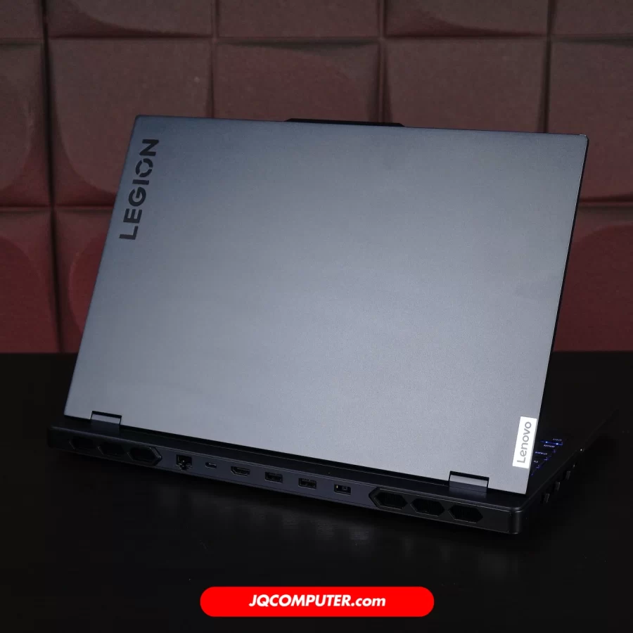 Alternative view of Lenovo Legion Pro 7