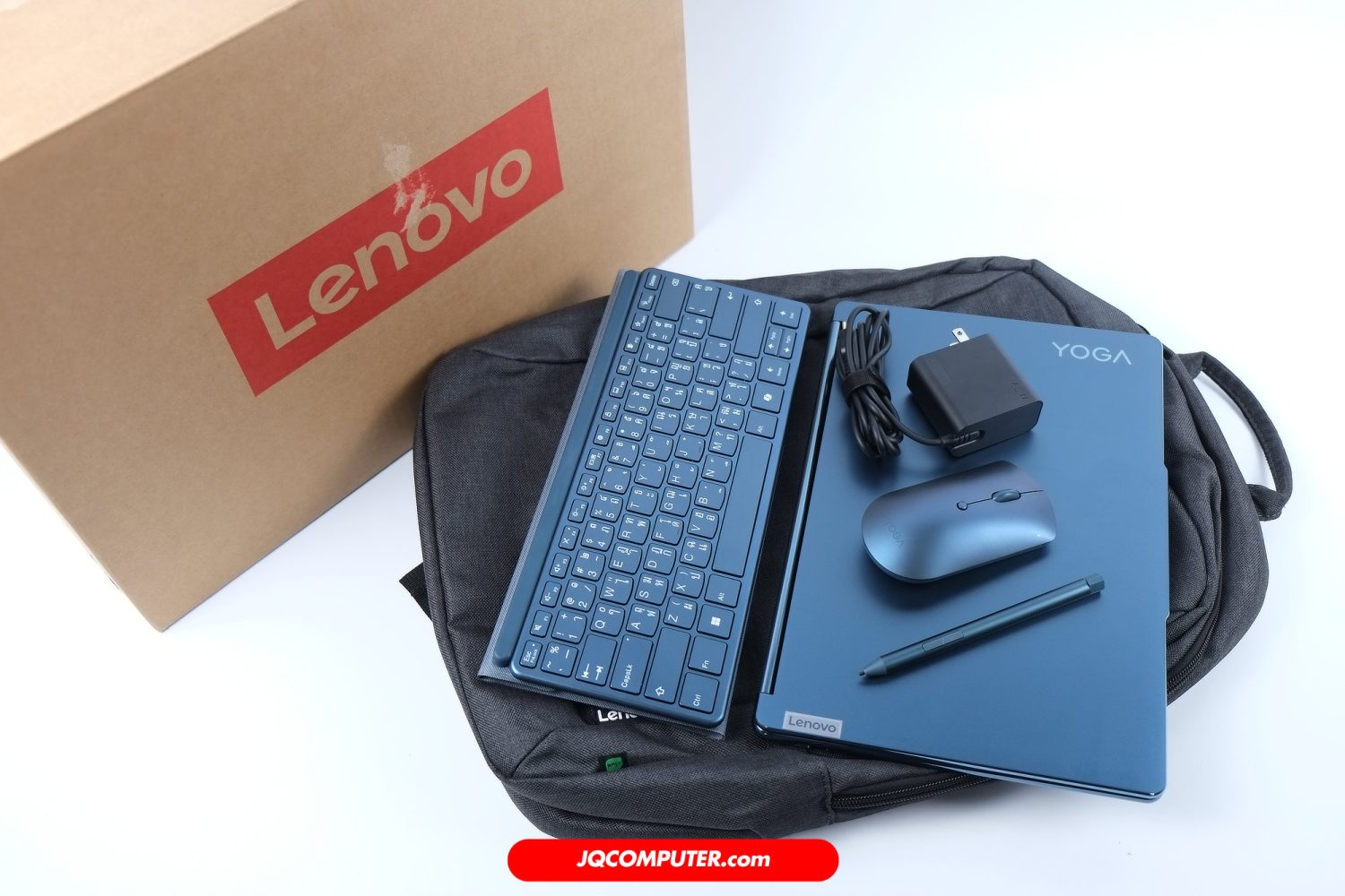 Lenovo Yoga Book 9 - Image 13