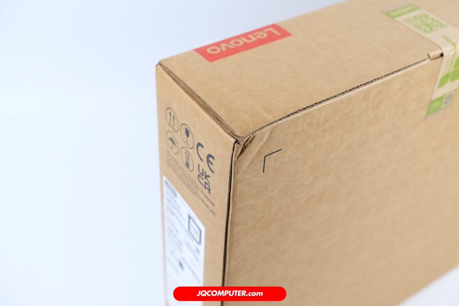Lenovo ThinkPad P16v Gen.2 - Image 5