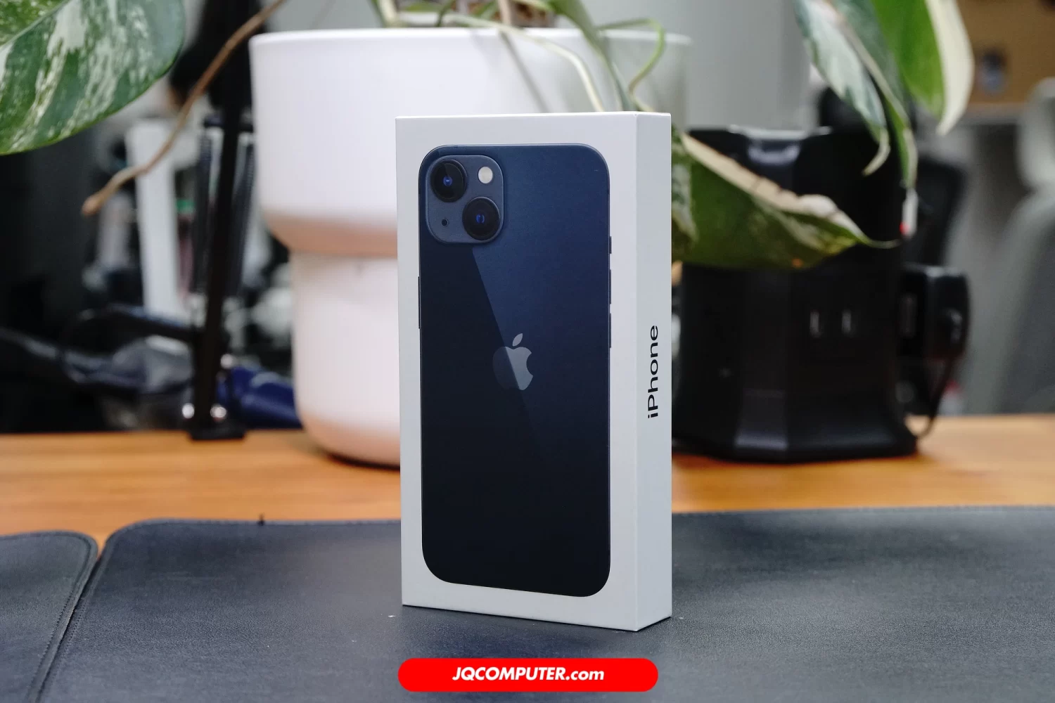 iPhone 13