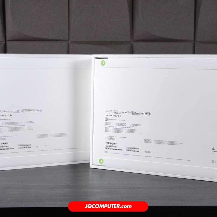 Alternative view of MacBook Air 13 Apple M4