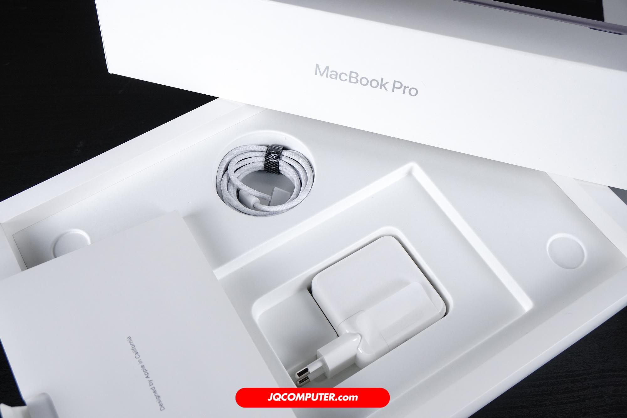 MacBook Pro 14 Apple M4 (CTO) - Image 10