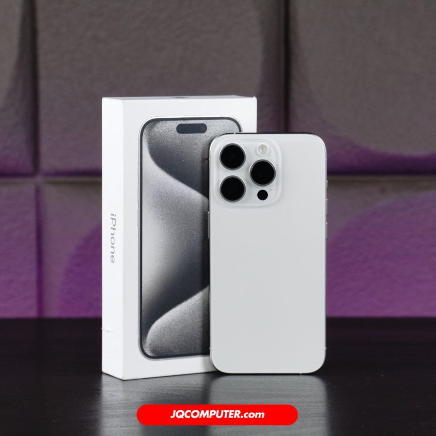 Alternative view of iPhone 15 Pro