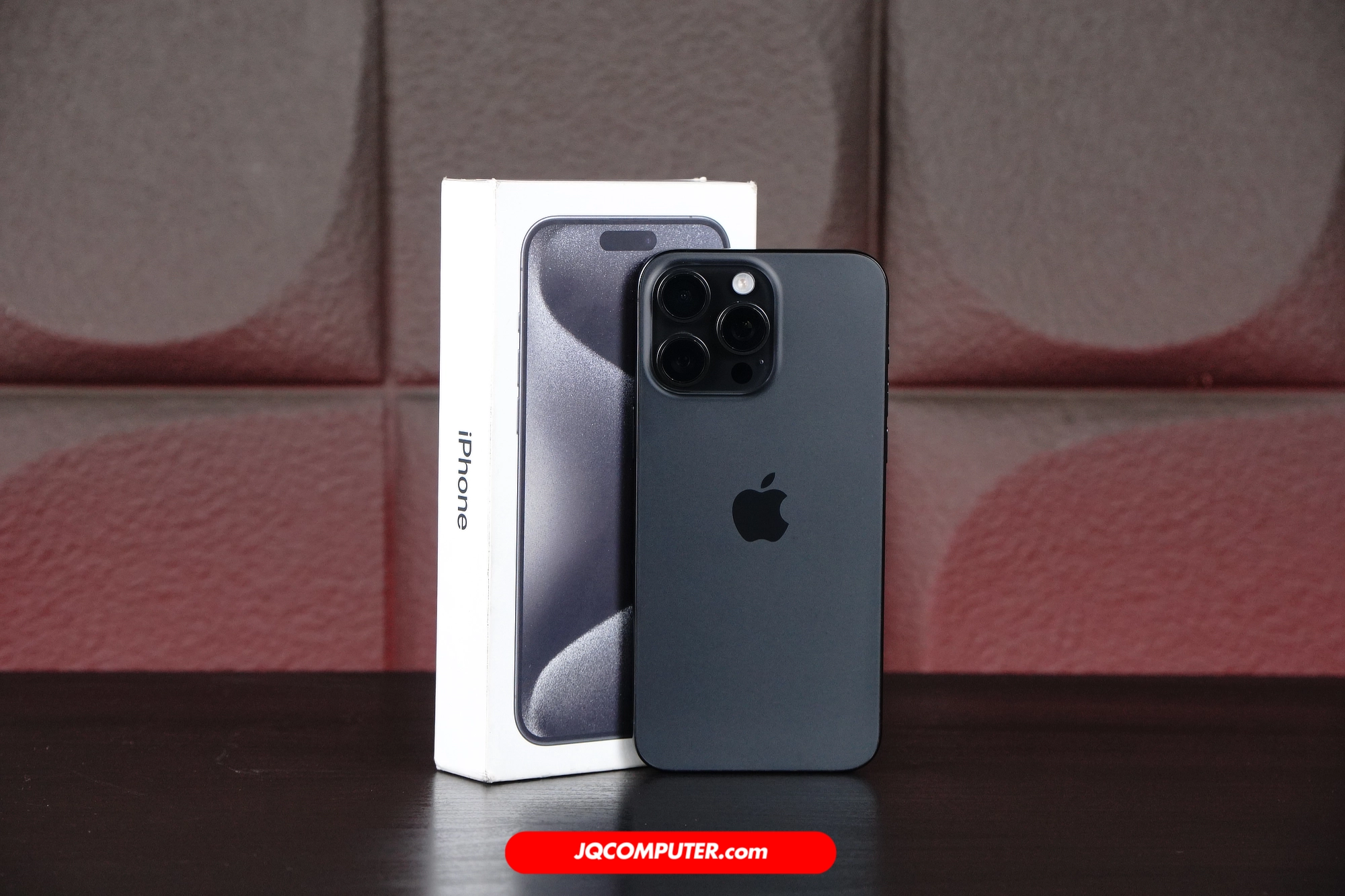 iPhone 15 Pro Max - Image 2