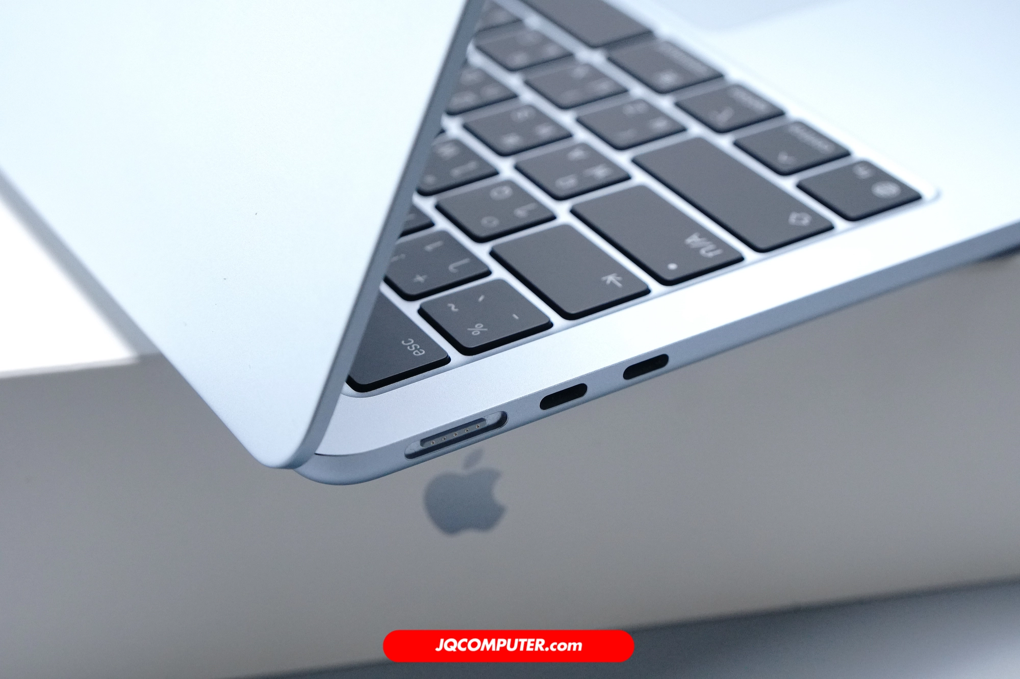 MacBook Air 13 Apple M4 - Image 9