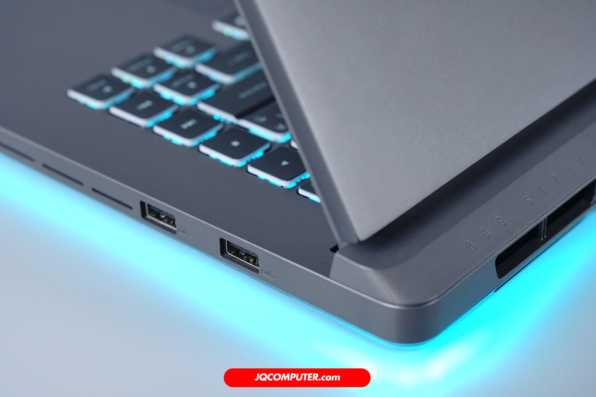 Asus ROG Strix G16 (2025) - Image 6