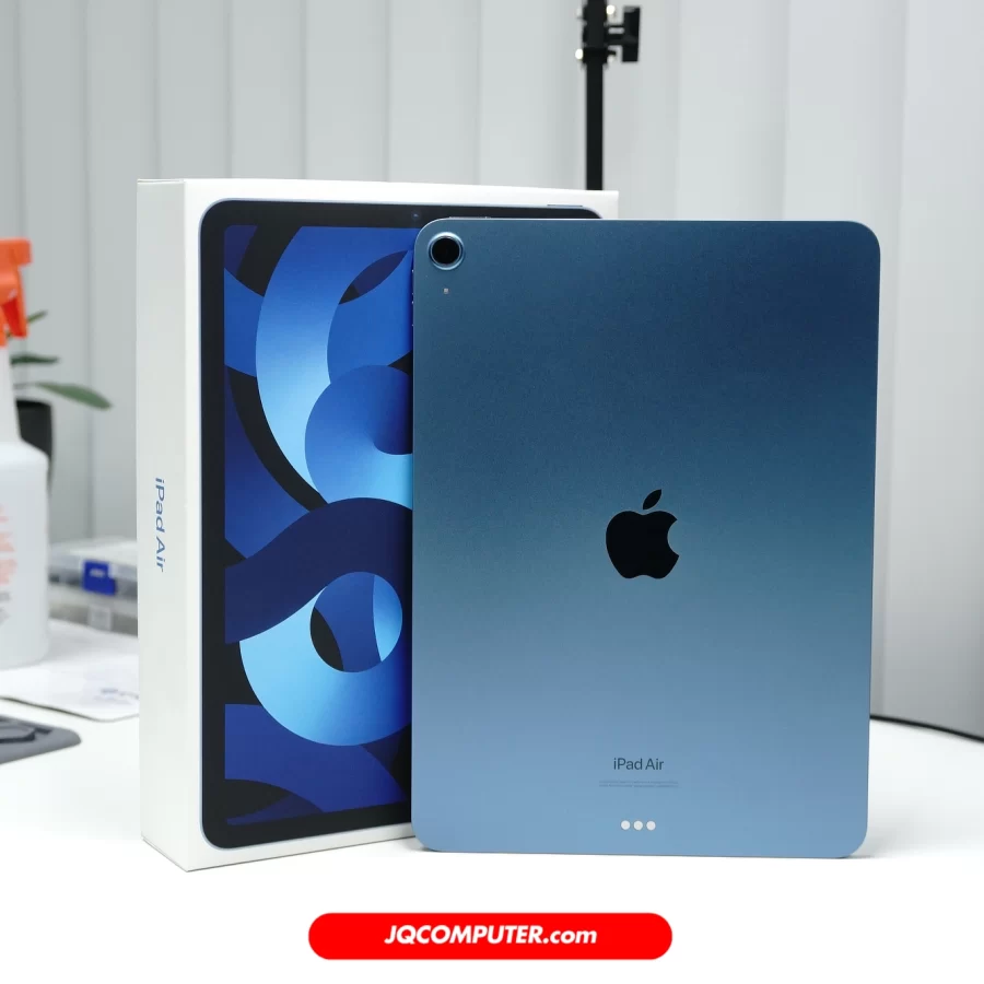 Alternative view of iPad Air 5 WiFi