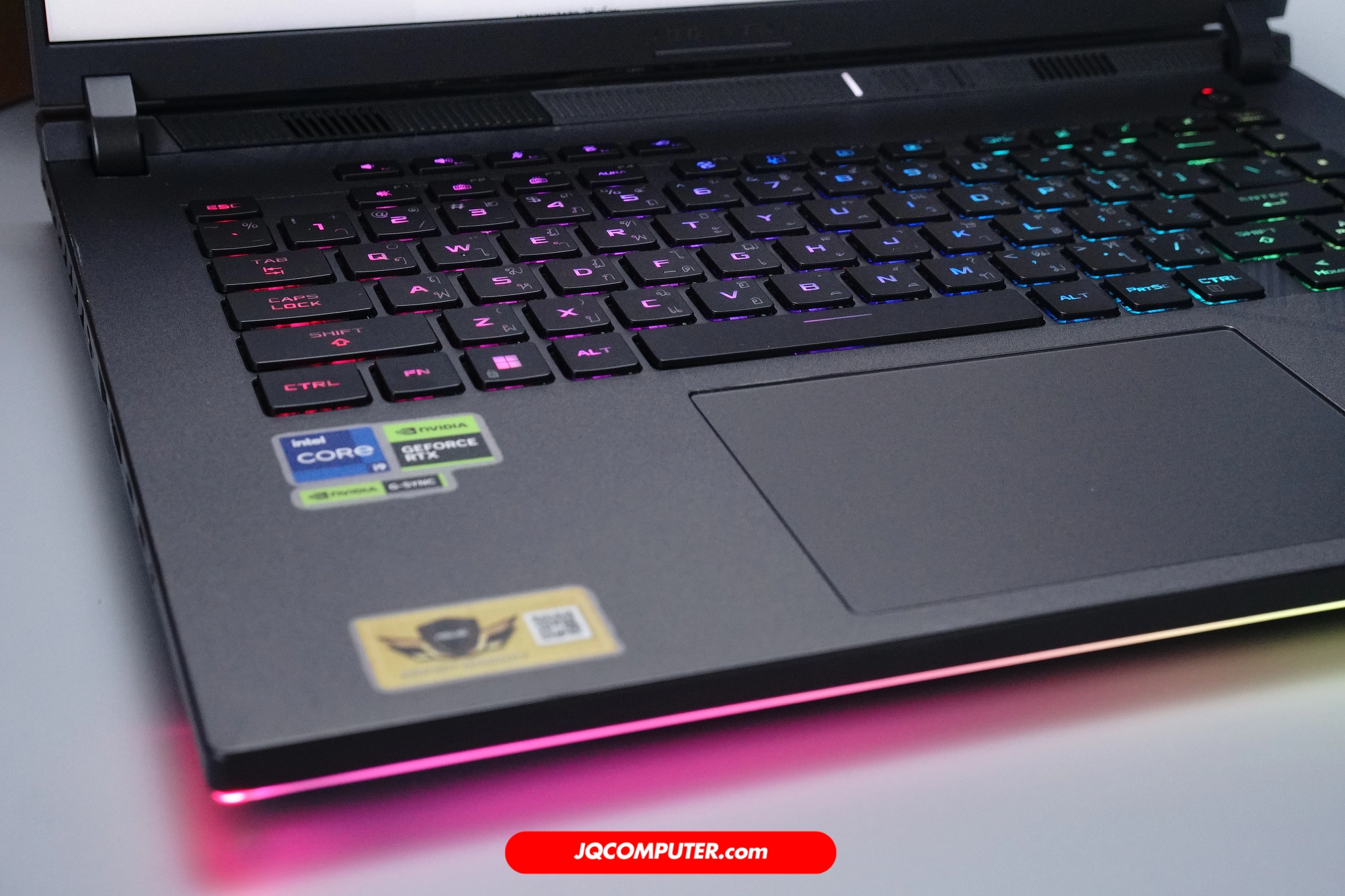 Asus ROG Strix G16 (2023) - Image 4