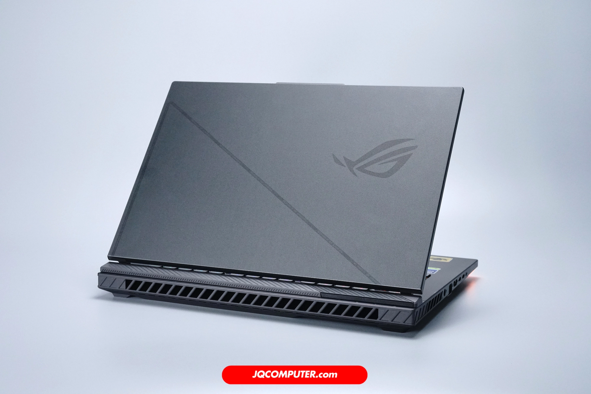 Asus ROG Strix G16 (2023) - Image 2