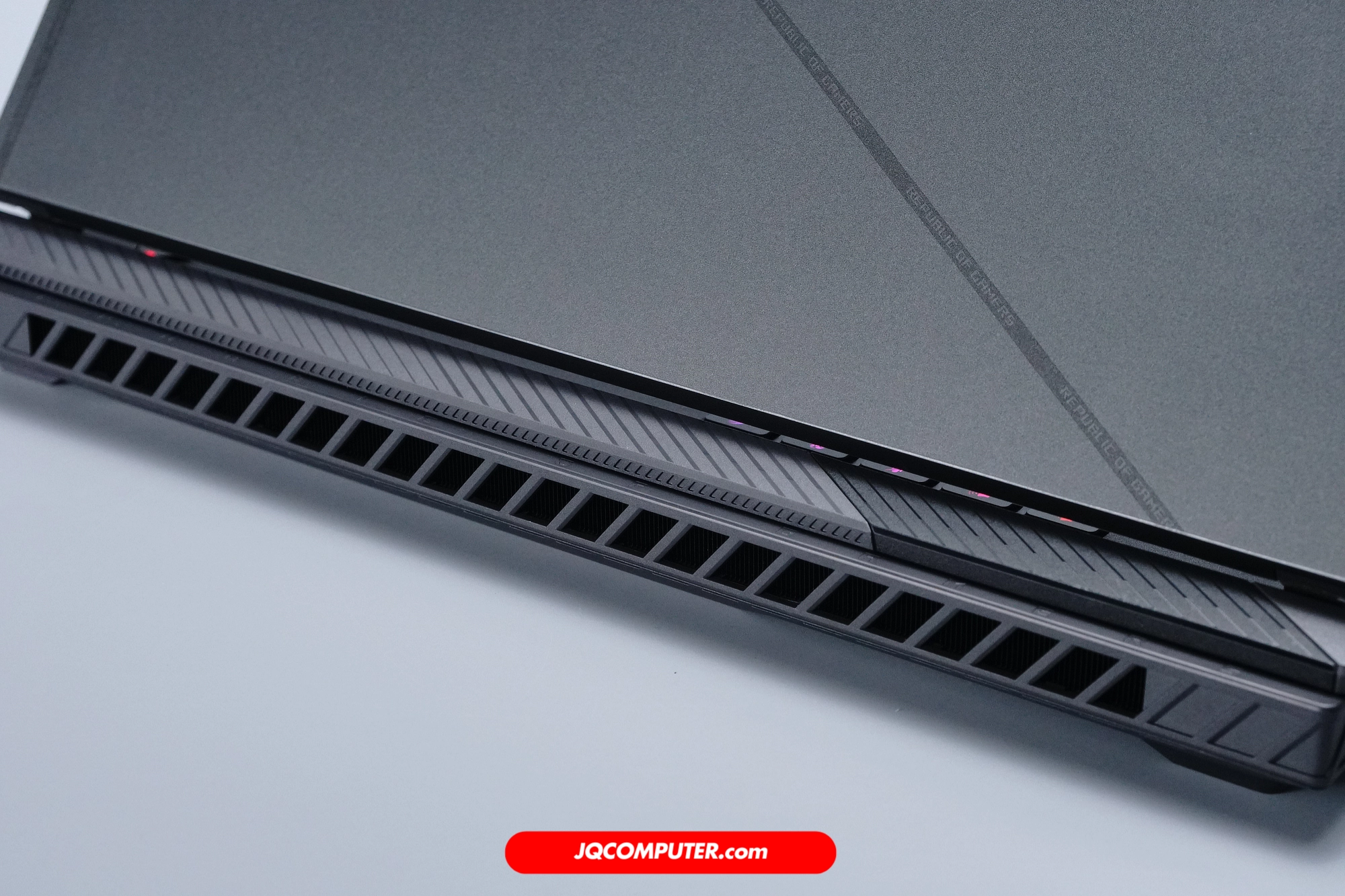 Asus ROG Strix G16 (2023) - Image 7