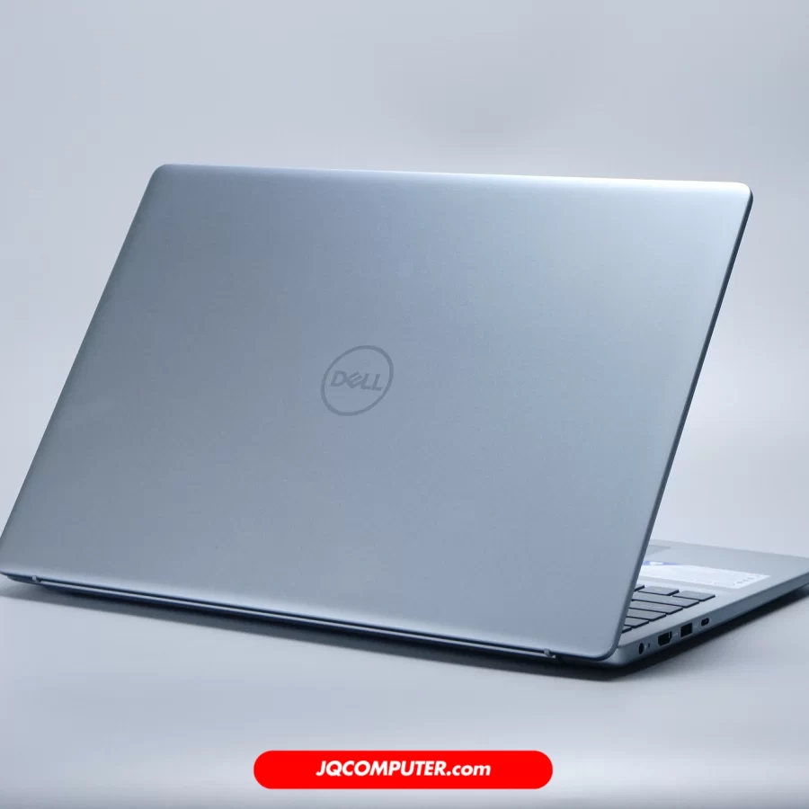 Alternative view of Dell Inspiron 16