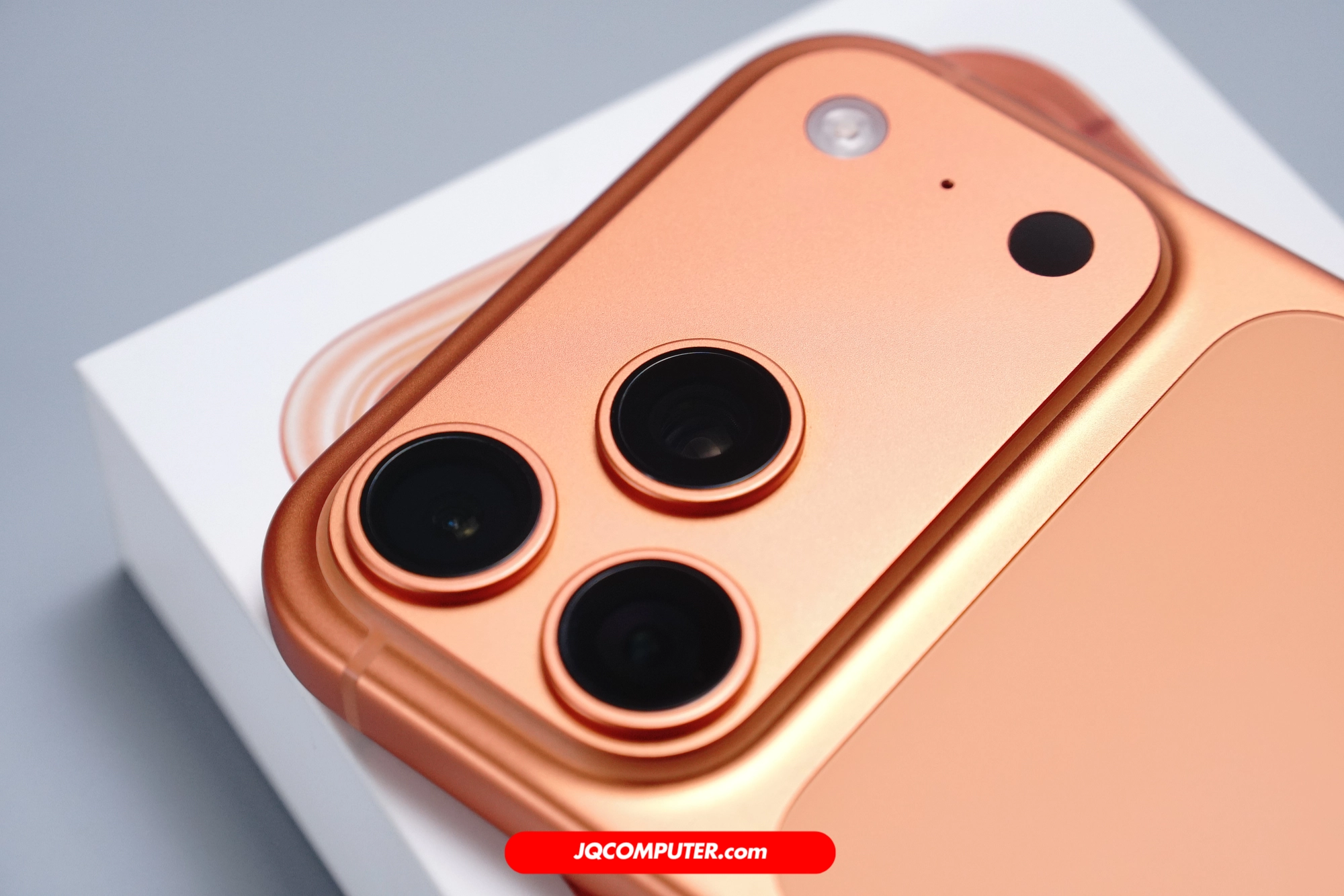 iPhone 17 Pro Max - Image 3