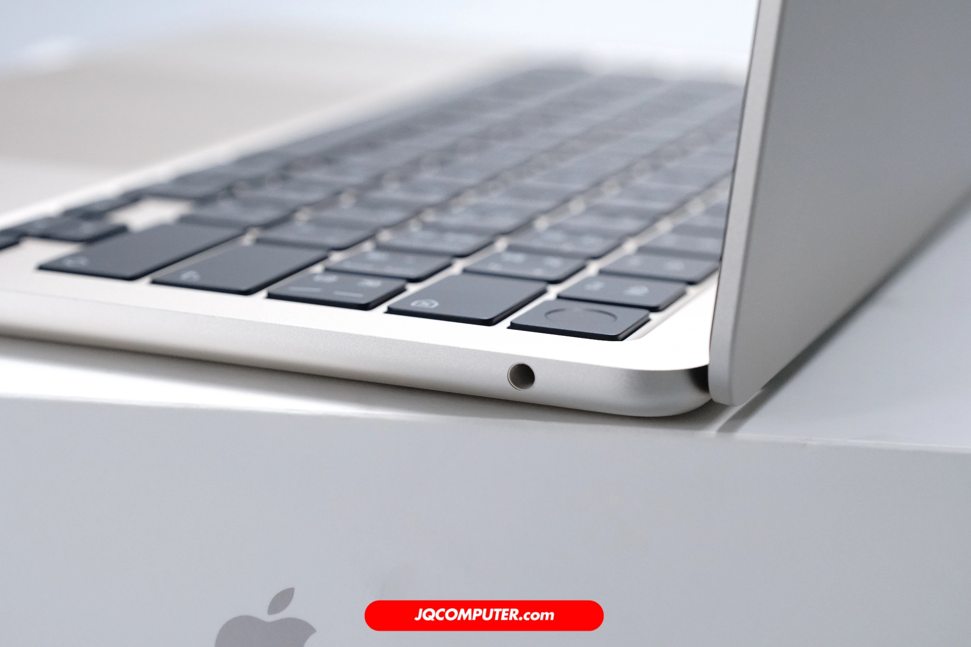 MacBook Air 13 Apple M2 (CTO) - Image 8